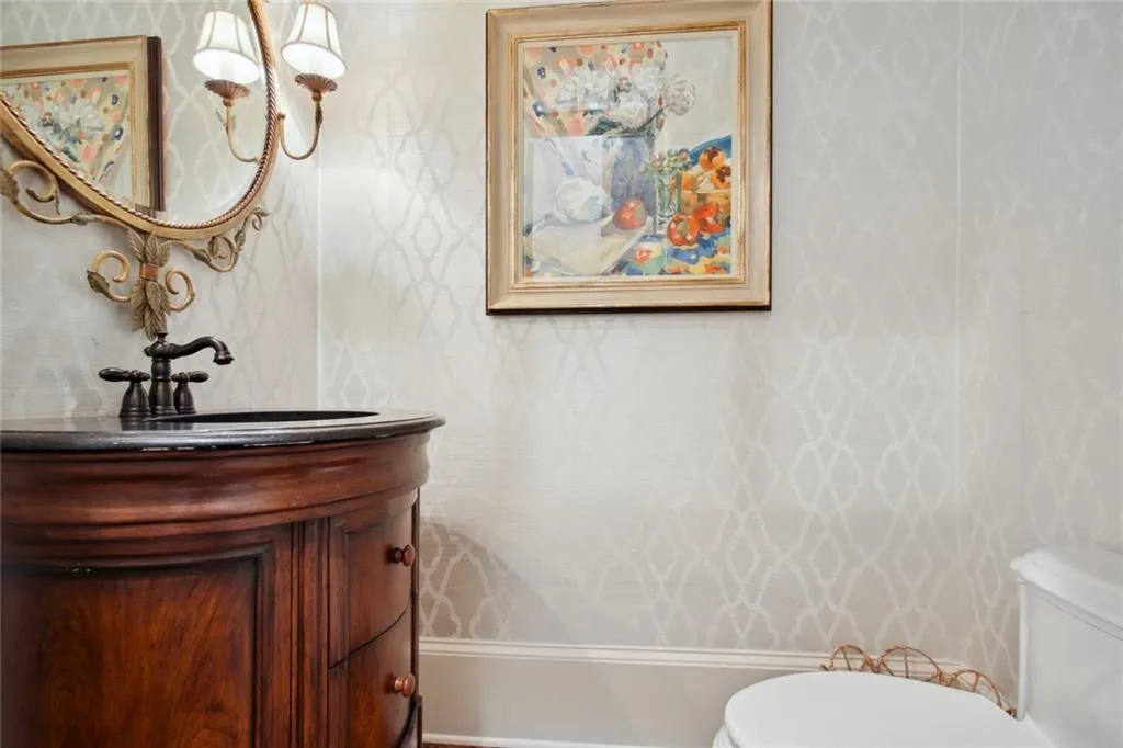 4840 Carol Lane, Sandy Springs, Georgia 30327, 4 Bedrooms Bedrooms, ,4 BathroomsBathrooms,Residential,Sold,4840 Carol Lane,7083788