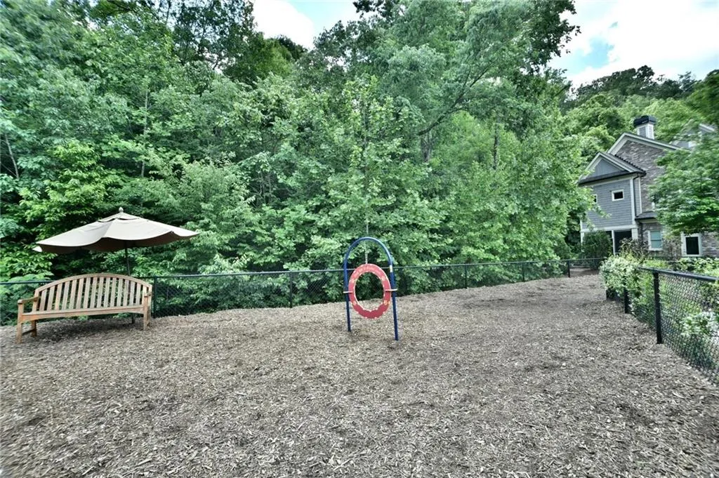 200 River Vista Drive Unit 221, Atlanta, Georgia 30339, 2 Bedrooms Bedrooms, ,2 BathroomsBathrooms,Residential,Sold,200 River Vista Drive Unit 221,5964410