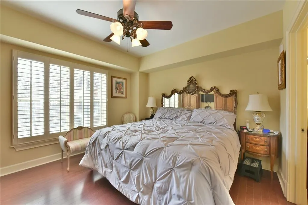 200 River Vista Drive Unit 221, Atlanta, Georgia 30339, 2 Bedrooms Bedrooms, ,2 BathroomsBathrooms,Residential,Sold,200 River Vista Drive Unit 221,5964410