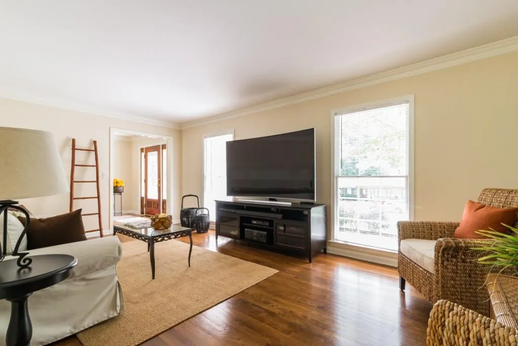 40 Brandon Ridge Drive, Sandy Springs, Georgia 30328, 4 Bedrooms Bedrooms, ,3 BathroomsBathrooms,Residential,Sold,40 Brandon Ridge Drive,5691006