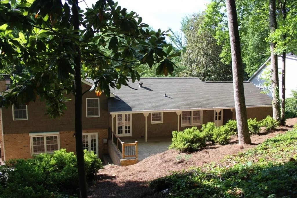 40 Brandon Ridge Drive, Sandy Springs, Georgia 30328, 4 Bedrooms Bedrooms, ,3 BathroomsBathrooms,Residential,Sold,40 Brandon Ridge Drive,5691006