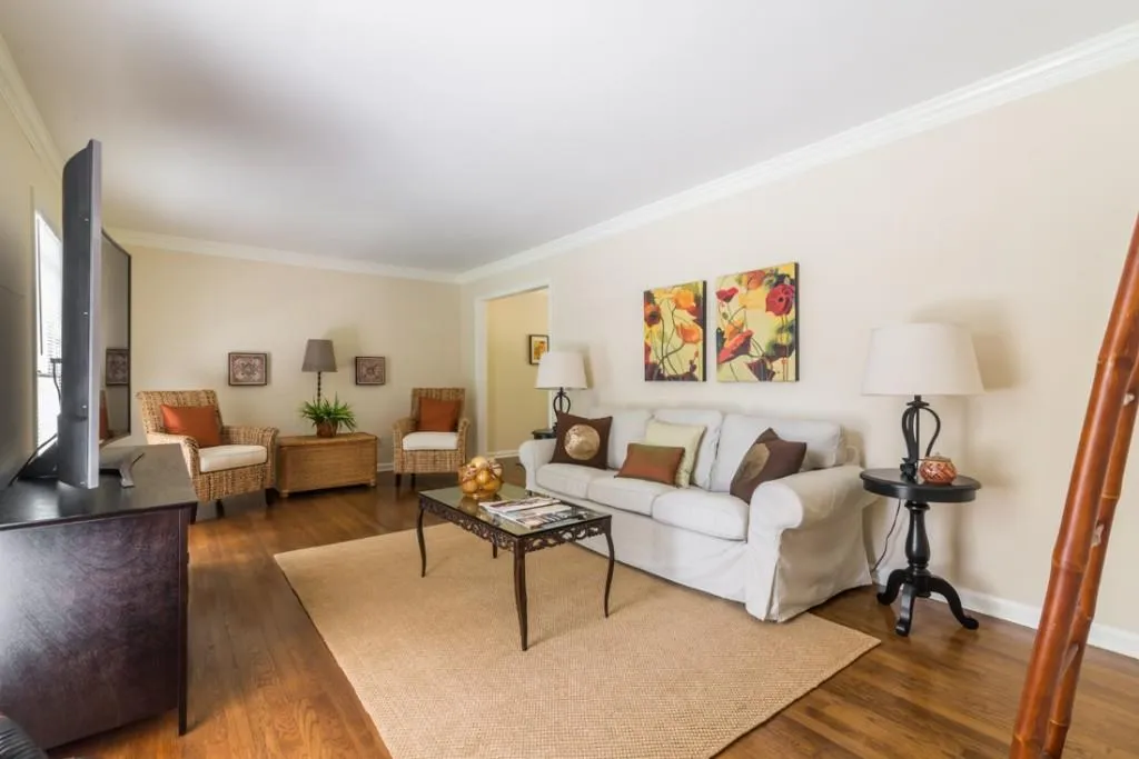 40 Brandon Ridge Drive, Sandy Springs, Georgia 30328, 4 Bedrooms Bedrooms, ,3 BathroomsBathrooms,Residential,Sold,40 Brandon Ridge Drive,5691006