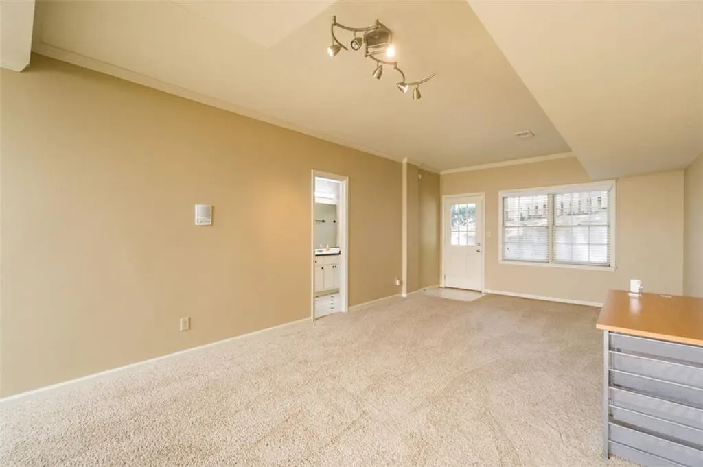 8155 Grogans Ferry Road, Atlanta, Georgia 30350, 5 Bedrooms Bedrooms, ,4 BathroomsBathrooms,Residential,Sold,8155 Grogans Ferry Road,7039049