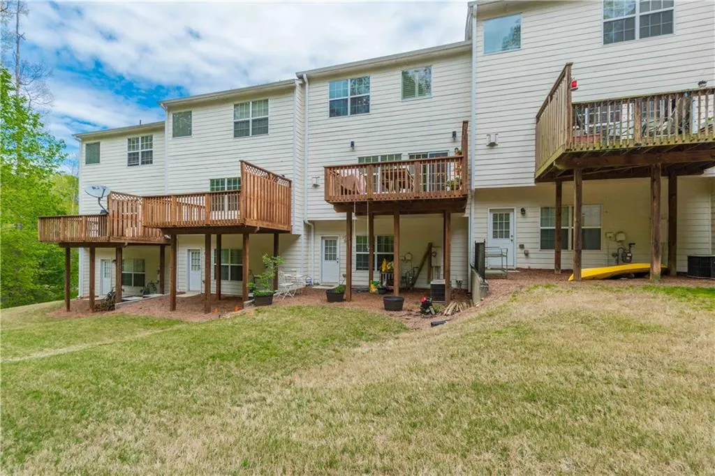 7892 Kiverton Place, Sandy Springs, Georgia 30350, 4 Bedrooms Bedrooms, ,3 BathroomsBathrooms,Residential,Sold,7892 Kiverton Place,5679184