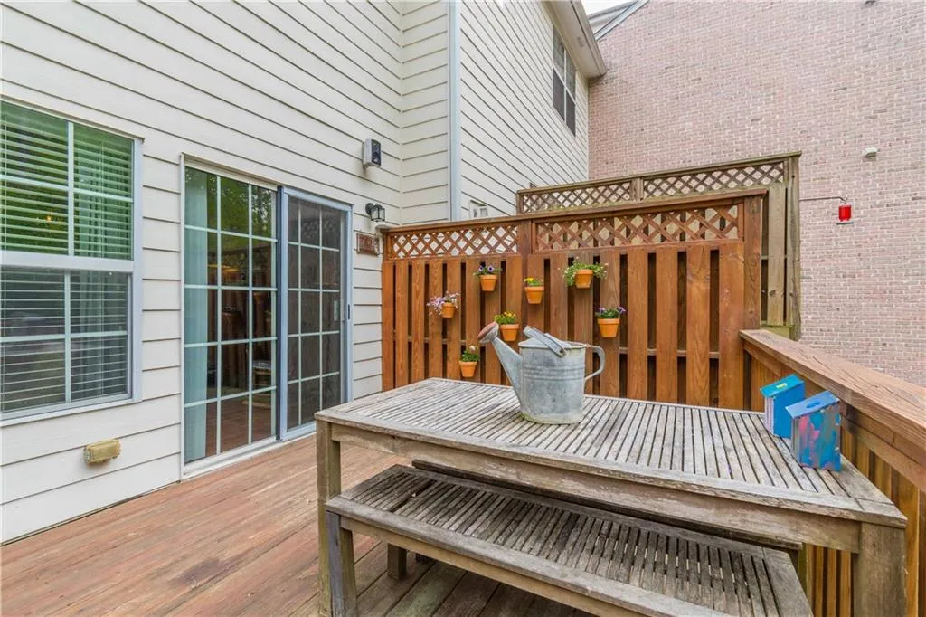 7892 Kiverton Place, Sandy Springs, Georgia 30350, 4 Bedrooms Bedrooms, ,3 BathroomsBathrooms,Residential,Sold,7892 Kiverton Place,5679184