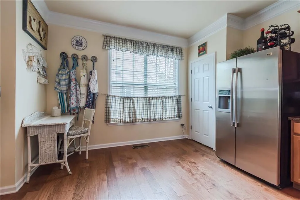 7892 Kiverton Place, Sandy Springs, Georgia 30350, 4 Bedrooms Bedrooms, ,3 BathroomsBathrooms,Residential,Sold,7892 Kiverton Place,5679184