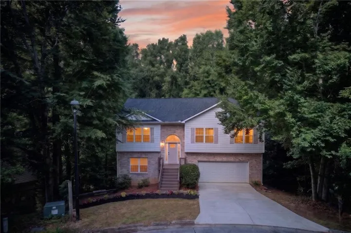 9917 Silver Leaf Court, Douglasville, Georgia 30135