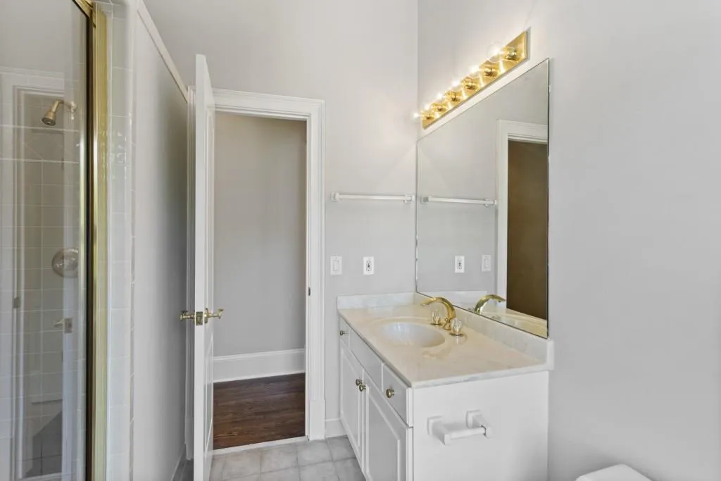 4979 Long Island Drive Nw, Sandy Springs, Georgia 30327, 3 Bedrooms Bedrooms, ,3 BathroomsBathrooms,Residential,Sold,4979 Long Island Drive Nw,6880381