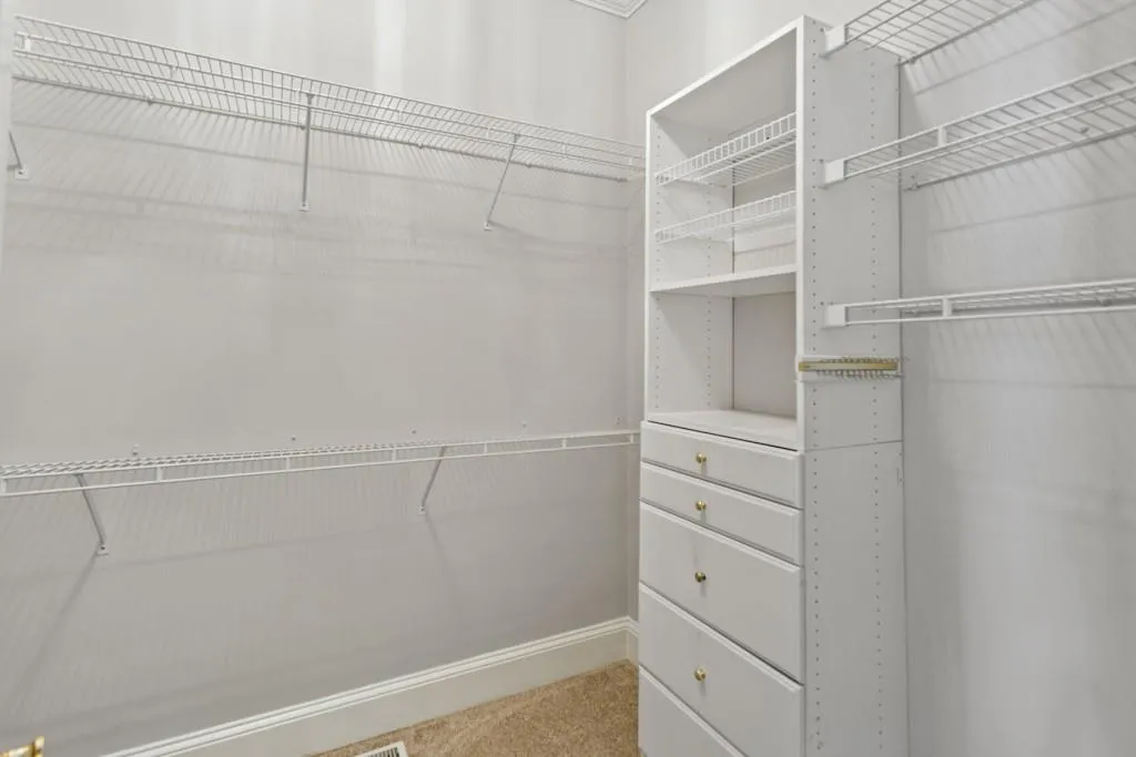 4979 Long Island Drive Nw, Sandy Springs, Georgia 30327, 3 Bedrooms Bedrooms, ,3 BathroomsBathrooms,Residential,Sold,4979 Long Island Drive Nw,6880381