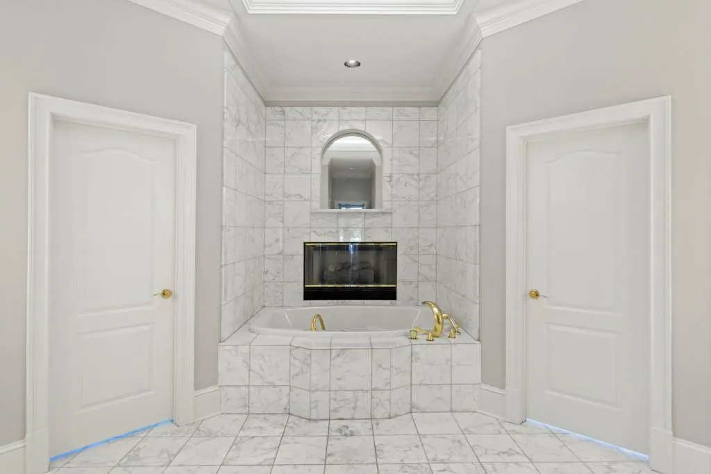4979 Long Island Drive Nw, Sandy Springs, Georgia 30327, 3 Bedrooms Bedrooms, ,3 BathroomsBathrooms,Residential,Sold,4979 Long Island Drive Nw,6880381