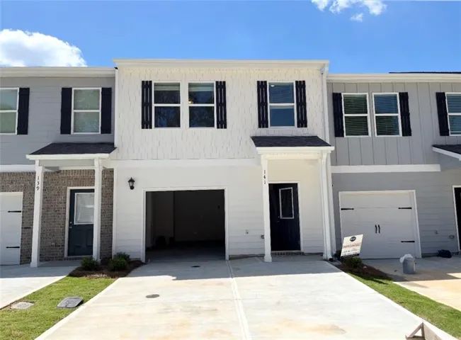 141 Village Green Drive Nw, Adairsville, Georgia 30103
