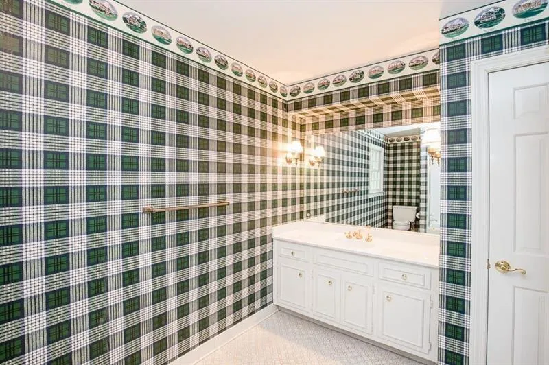 165 Spalding Mill Ne, Sandy Springs, Georgia 30350, 5 Bedrooms Bedrooms, ,4 BathroomsBathrooms,Residential,Sold,165 Spalding Mill Ne,6742466