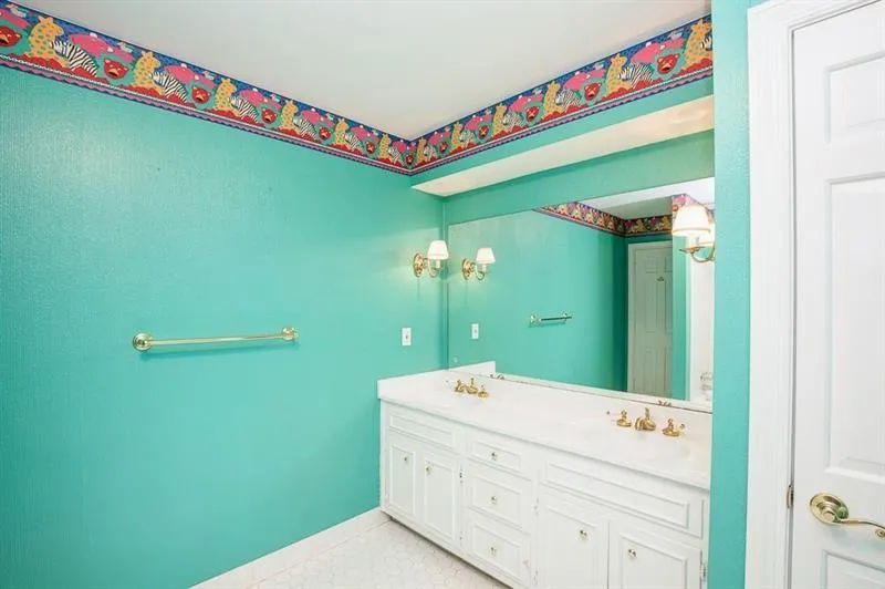 165 Spalding Mill Ne, Sandy Springs, Georgia 30350, 5 Bedrooms Bedrooms, ,4 BathroomsBathrooms,Residential,Sold,165 Spalding Mill Ne,6742466