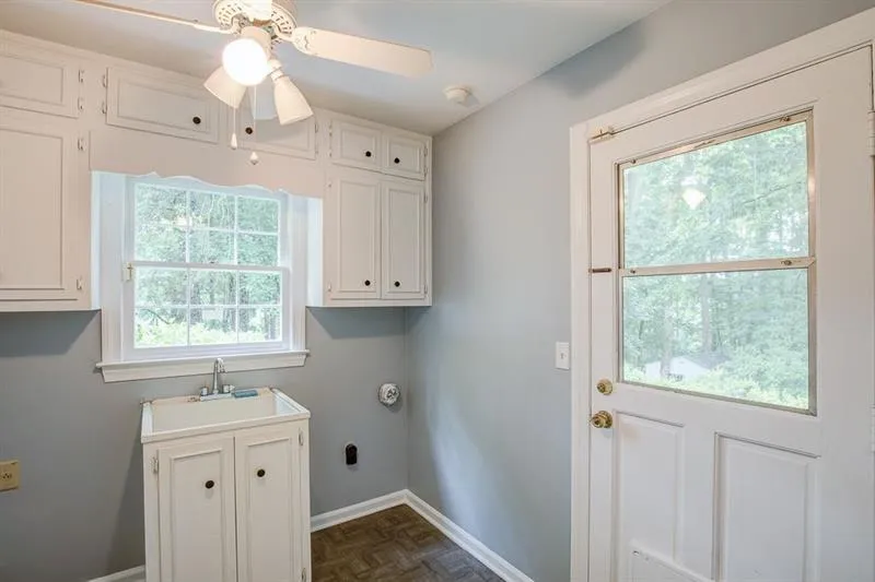 165 Spalding Mill Ne, Sandy Springs, Georgia 30350, 5 Bedrooms Bedrooms, ,4 BathroomsBathrooms,Residential,Sold,165 Spalding Mill Ne,6742466