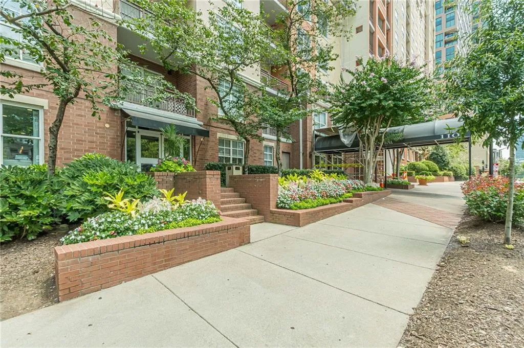 Atlanta, GA 30309