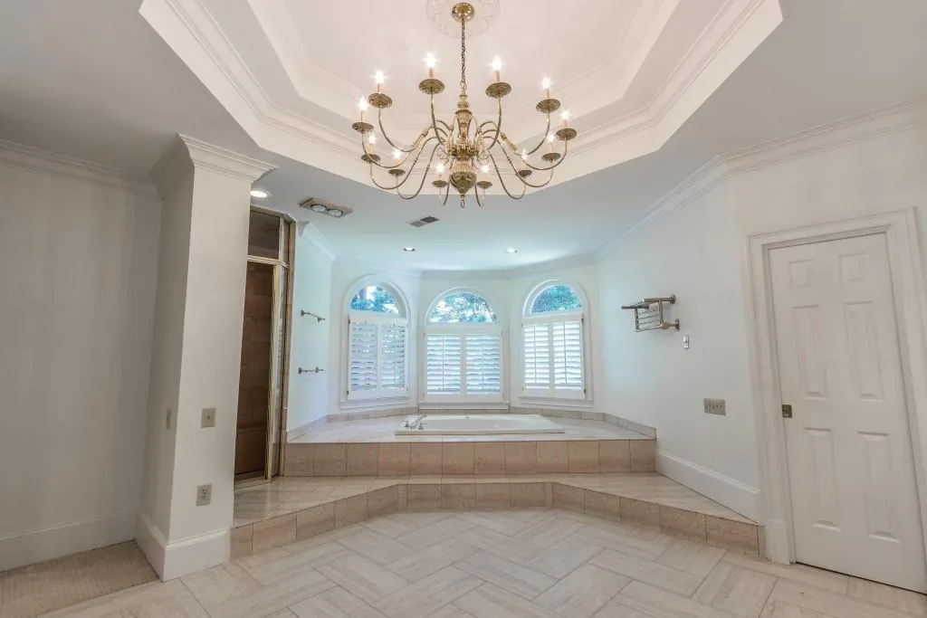 620 Heards Ferry Road, Atlanta, Georgia 30328, 8 Bedrooms Bedrooms, ,5 BathroomsBathrooms,Residential,Sold,620 Heards Ferry Road,5856129