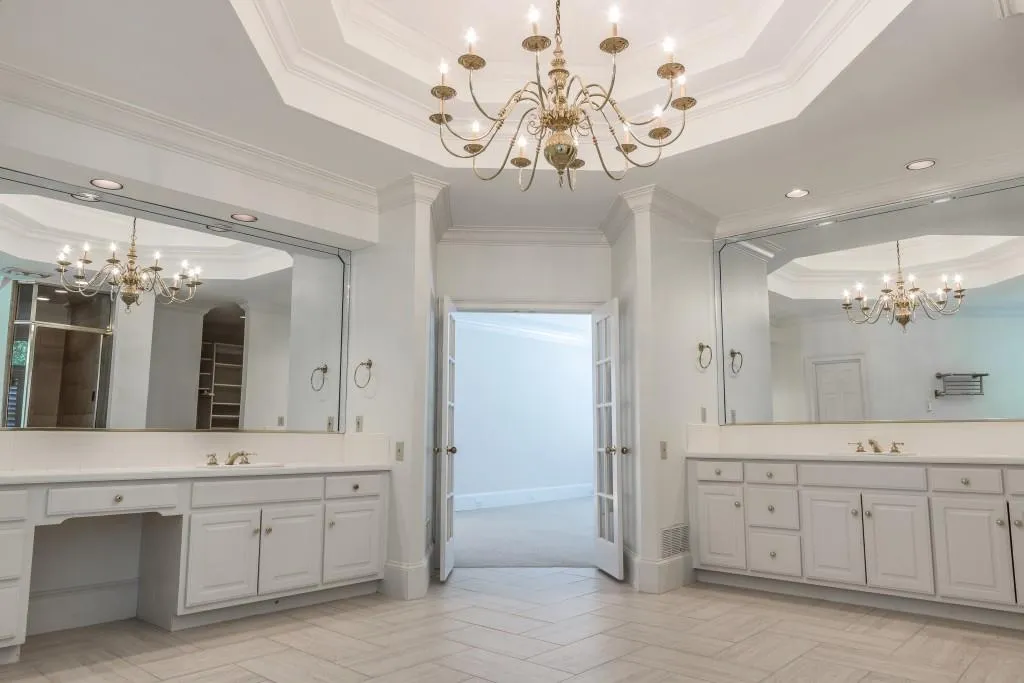 620 Heards Ferry Road, Atlanta, Georgia 30328, 8 Bedrooms Bedrooms, ,5 BathroomsBathrooms,Residential,Sold,620 Heards Ferry Road,5856129
