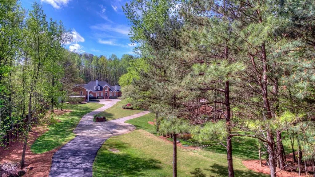620 Heards Ferry Road, Atlanta, Georgia 30328, 8 Bedrooms Bedrooms, ,5 BathroomsBathrooms,Residential,Sold,620 Heards Ferry Road,5856129