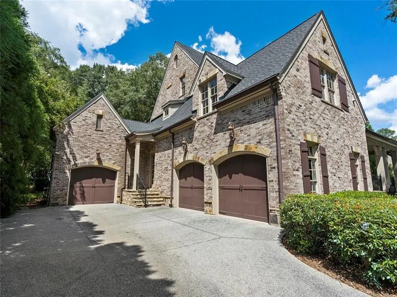 780 Brook Park Place, Sandy Springs, Georgia 30342, 6 Bedrooms Bedrooms, ,6 BathroomsBathrooms,Residential,Sold,780 Brook Park Place,6972607