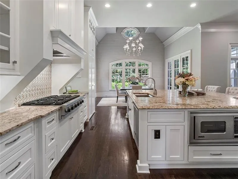 780 Brook Park Place, Sandy Springs, Georgia 30342, 6 Bedrooms Bedrooms, ,6 BathroomsBathrooms,Residential,Sold,780 Brook Park Place,6972607