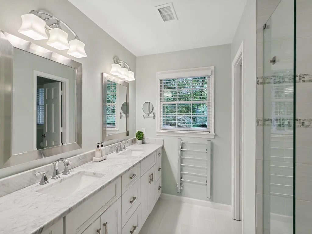 1020 Winding Creek Trail, Sandy Springs, Georgia 30328, 5 Bedrooms Bedrooms, ,4 BathroomsBathrooms,Residential,Sold,1020 Winding Creek Trail,7159292