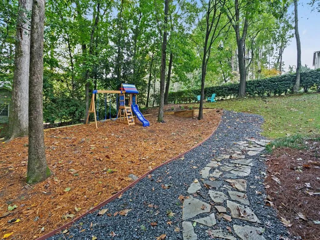 1020 Winding Creek Trail, Sandy Springs, Georgia 30328, 5 Bedrooms Bedrooms, ,4 BathroomsBathrooms,Residential,Sold,1020 Winding Creek Trail,7159292