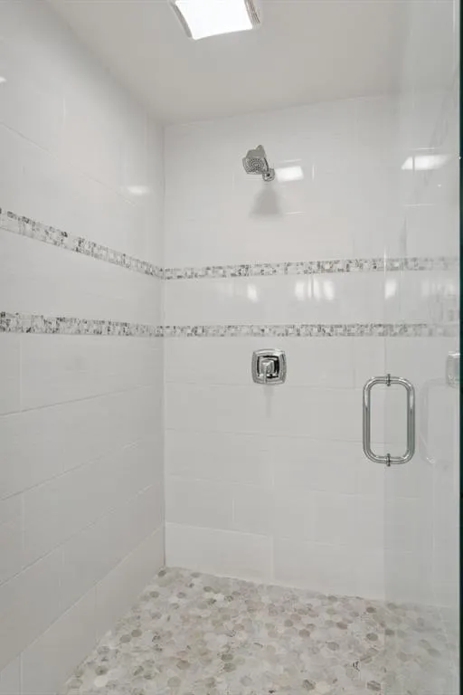 1020 Winding Creek Trail, Sandy Springs, Georgia 30328, 5 Bedrooms Bedrooms, ,4 BathroomsBathrooms,Residential,Sold,1020 Winding Creek Trail,7159292