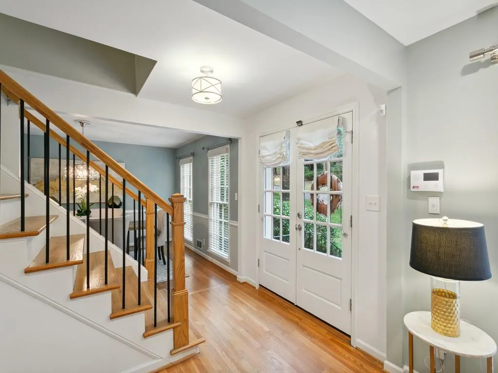 1020 Winding Creek Trail, Sandy Springs, Georgia 30328, 5 Bedrooms Bedrooms, ,4 BathroomsBathrooms,Residential,Sold,1020 Winding Creek Trail,7159292