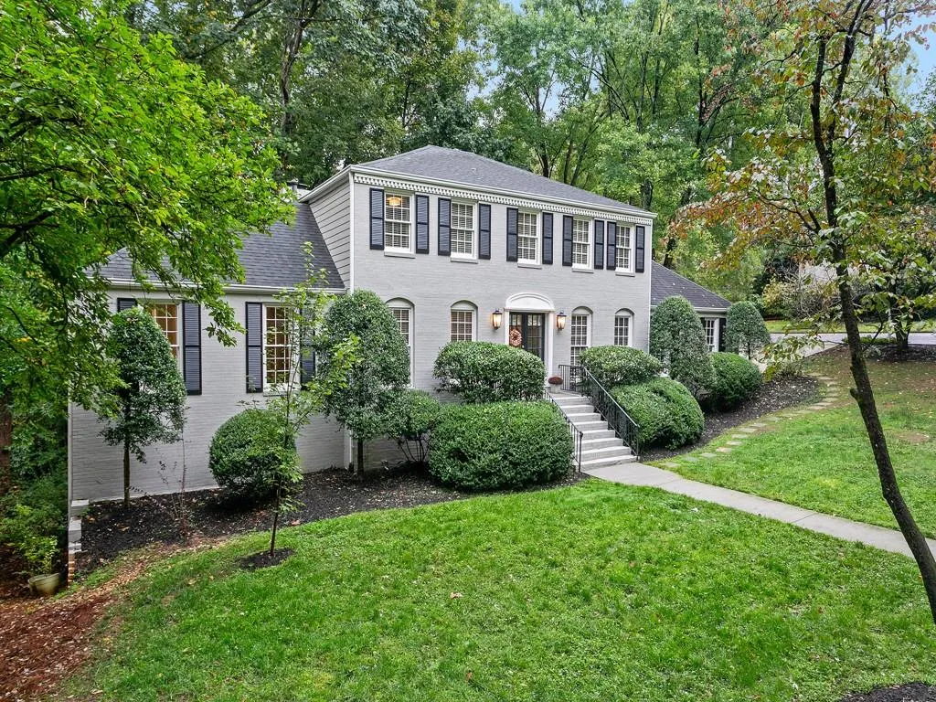 1020 Winding Creek Trail, Sandy Springs, Georgia 30328, 5 Bedrooms Bedrooms, ,4 BathroomsBathrooms,Residential,Sold,1020 Winding Creek Trail,7159292