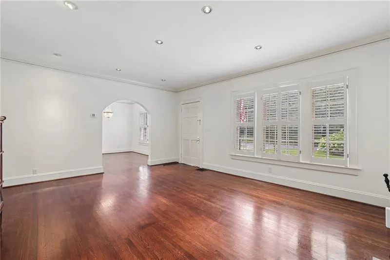 3054 Peachtree Drive Ne, Atlanta, Georgia 30305, 3 Bedrooms Bedrooms, 0 ,2 BathroomsBathrooms,Residential,For Sale,3054 Peachtree Drive Ne,7817593
