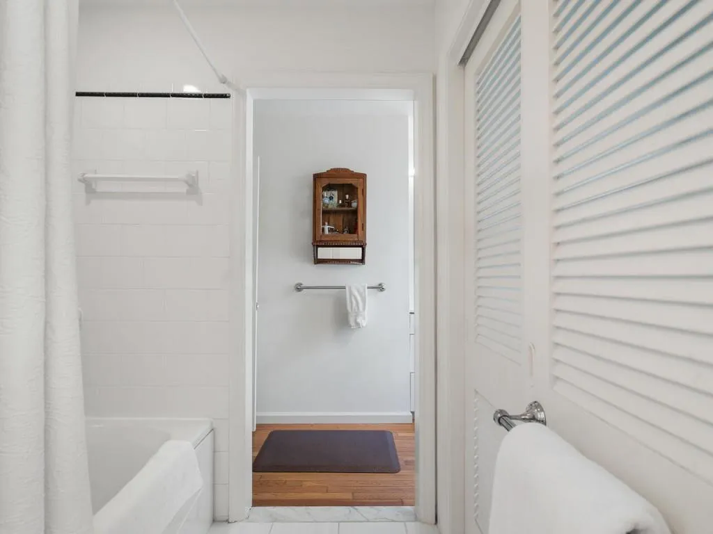 425 Franklin Road, Atlanta, Georgia 30342, 4 Bedrooms Bedrooms, ,3 BathroomsBathrooms,Residential,Sold,425 Franklin Road,7394878