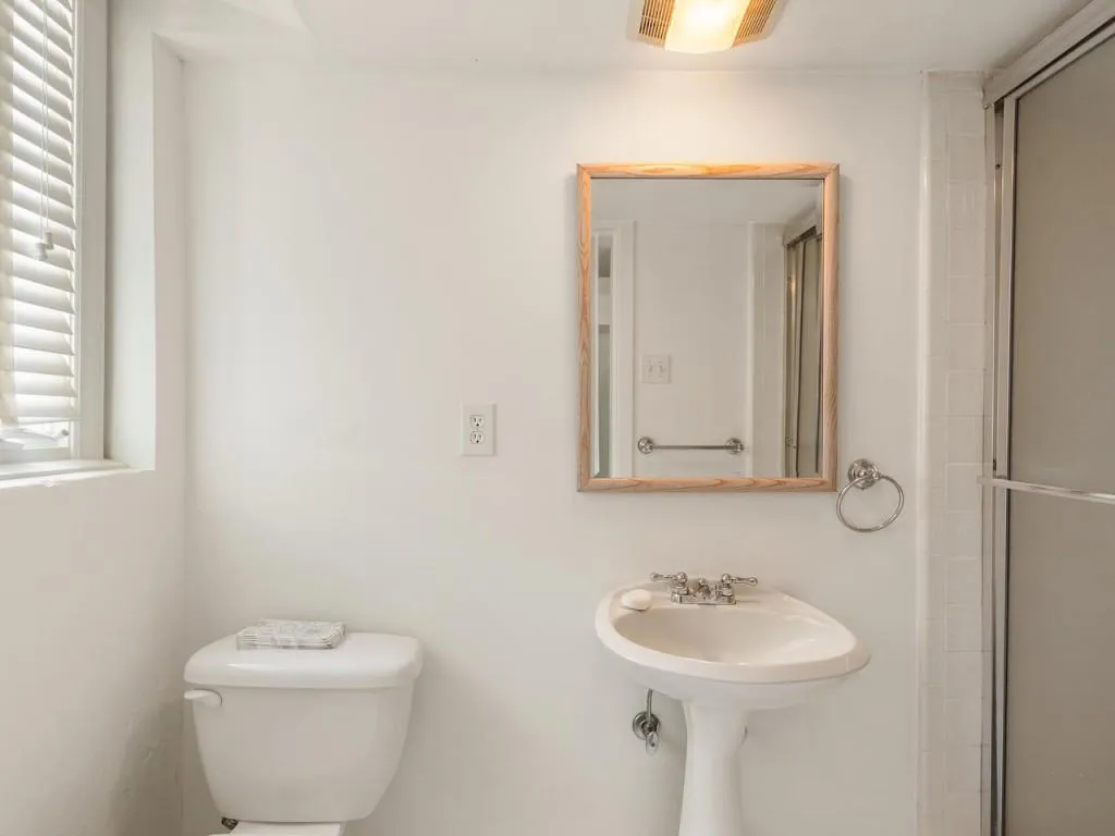 425 Franklin Road, Atlanta, Georgia 30342, 4 Bedrooms Bedrooms, ,3 BathroomsBathrooms,Residential,Sold,425 Franklin Road,7394878