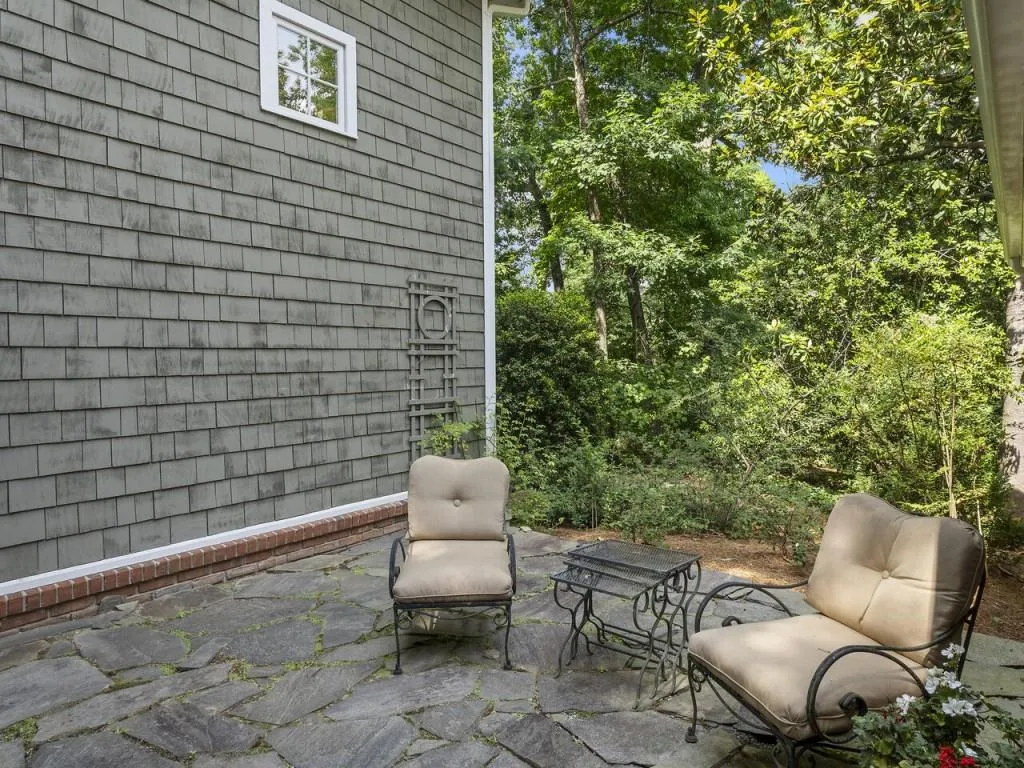 425 Franklin Road, Atlanta, Georgia 30342, 4 Bedrooms Bedrooms, ,3 BathroomsBathrooms,Residential,Sold,425 Franklin Road,7394878