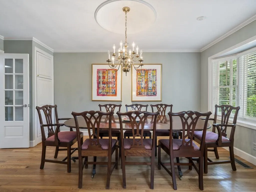 425 Franklin Road, Atlanta, Georgia 30342, 4 Bedrooms Bedrooms, ,3 BathroomsBathrooms,Residential,Sold,425 Franklin Road,7394878