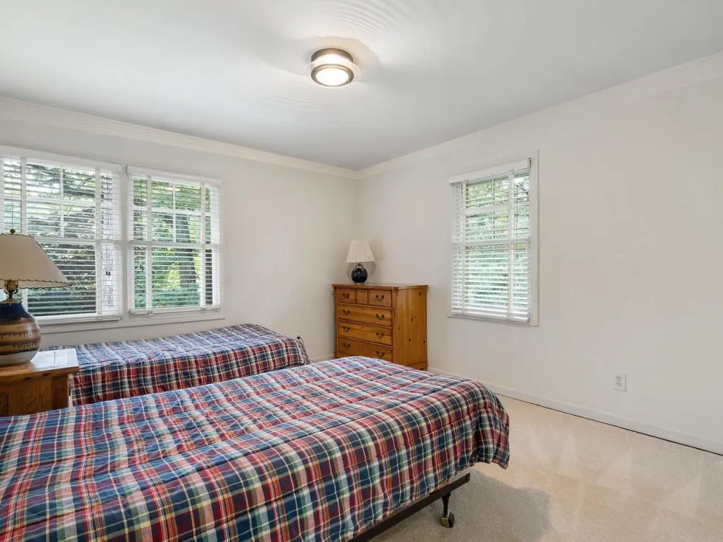 425 Franklin Road, Atlanta, Georgia 30342, 4 Bedrooms Bedrooms, ,3 BathroomsBathrooms,Residential,Sold,425 Franklin Road,7394878