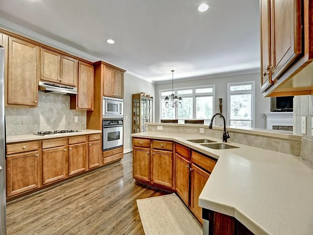 7254 Village Creek Trace Unit 7254, Sandy Springs, Georgia 30328, 4 Bedrooms Bedrooms, ,3 BathroomsBathrooms,Residential,Sold,7254 Village Creek Trace Unit 7254,5720670