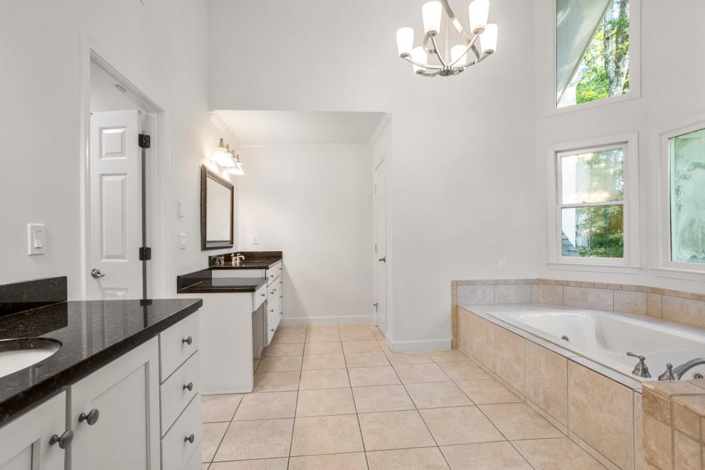 2960 Coles Way, Sandy Springs, Georgia 30350, 5 Bedrooms Bedrooms, ,4 BathroomsBathrooms,Residential,Sold,2960 Coles Way,7309517