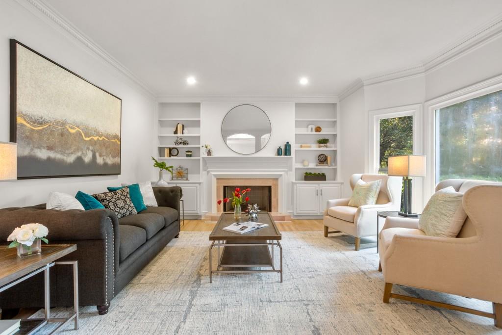 2960 Coles Way, Sandy Springs, Georgia 30350, 5 Bedrooms Bedrooms, ,4 BathroomsBathrooms,Residential,Sold,2960 Coles Way,7309517