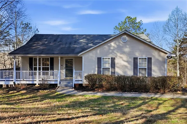 1139 Davis Road W, Fairmount, Georgia 30139