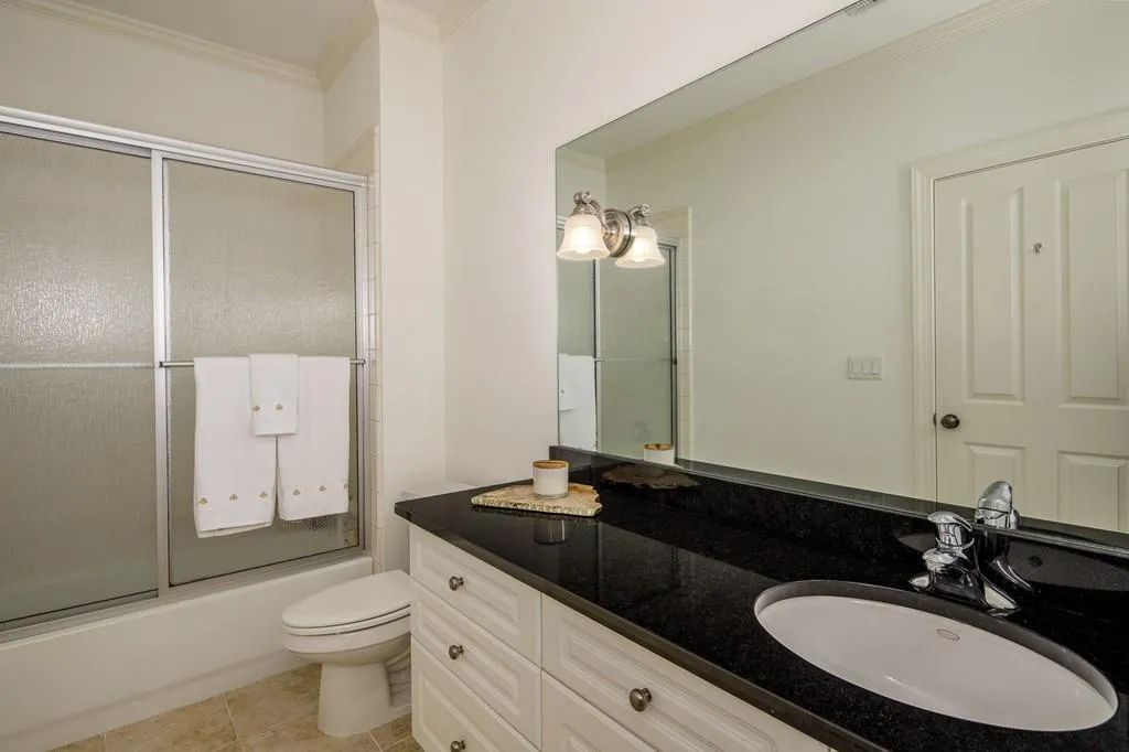 7798 Stables Drive, Sandy Springs, Georgia 30350, 5 Bedrooms Bedrooms, ,5 BathroomsBathrooms,Residential,Sold,7798 Stables Drive,6774612