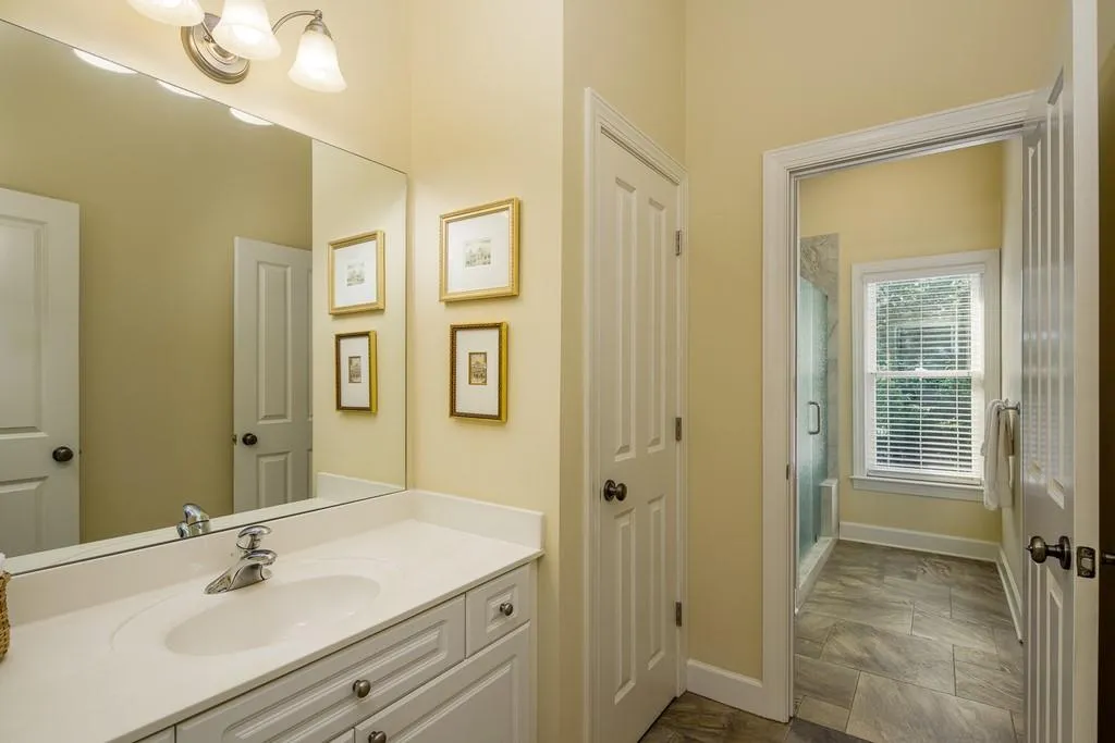 7798 Stables Drive, Sandy Springs, Georgia 30350, 5 Bedrooms Bedrooms, ,5 BathroomsBathrooms,Residential,Sold,7798 Stables Drive,6774612