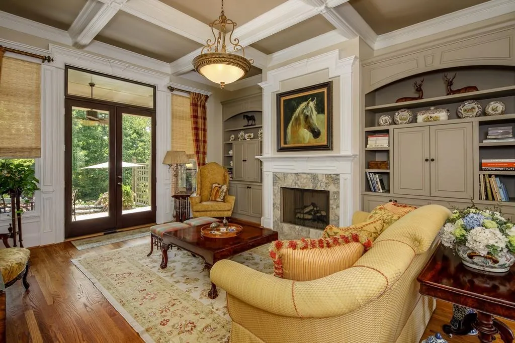 7798 Stables Drive, Sandy Springs, Georgia 30350, 5 Bedrooms Bedrooms, ,5 BathroomsBathrooms,Residential,Sold,7798 Stables Drive,6774612