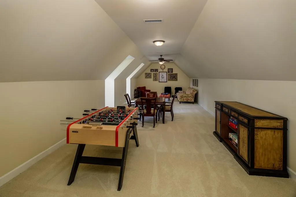 7798 Stables Drive, Sandy Springs, Georgia 30350, 5 Bedrooms Bedrooms, ,5 BathroomsBathrooms,Residential,Sold,7798 Stables Drive,6774612