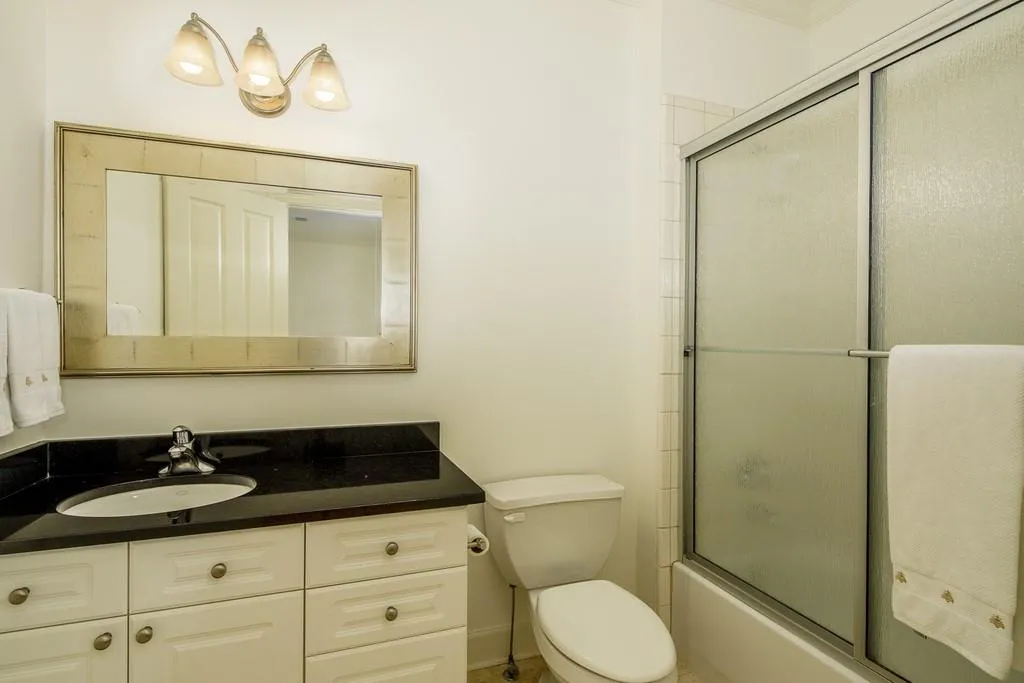 7798 Stables Drive, Sandy Springs, Georgia 30350, 5 Bedrooms Bedrooms, ,5 BathroomsBathrooms,Residential,Sold,7798 Stables Drive,6774612