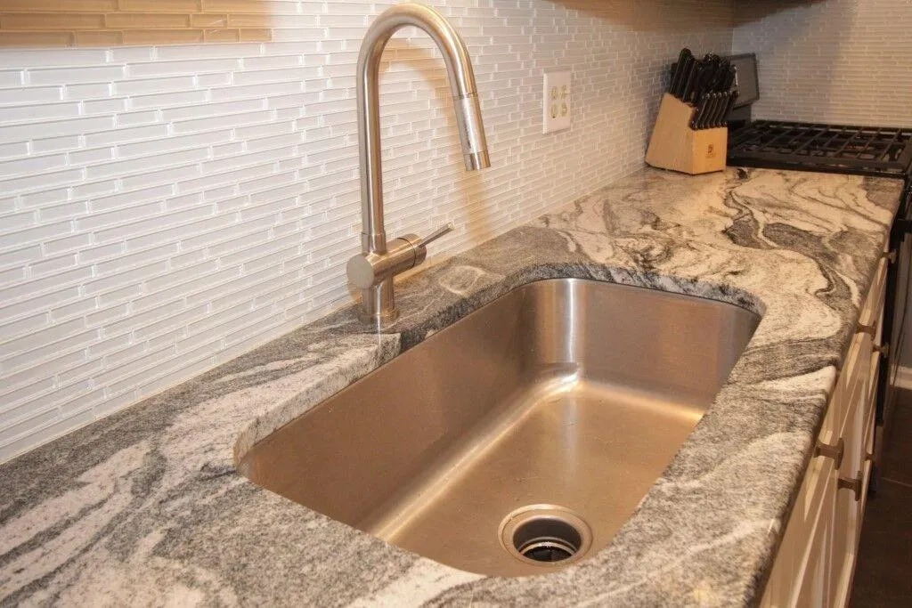 6851 Roswell Road Unit D-5, Sandy Springs, Georgia 30328, 3 Bedrooms Bedrooms, ,2 BathroomsBathrooms,Residential,Sold,6851 Roswell Road Unit D-5,5973005