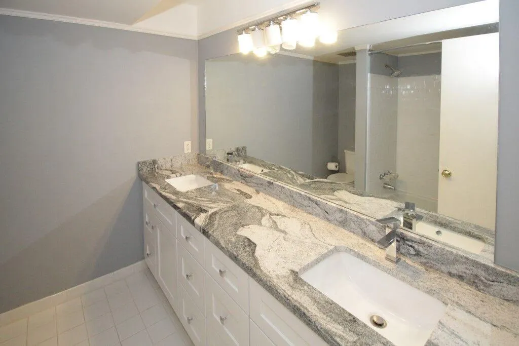 6851 Roswell Road Unit D-5, Sandy Springs, Georgia 30328, 3 Bedrooms Bedrooms, ,2 BathroomsBathrooms,Residential,Sold,6851 Roswell Road Unit D-5,5973005