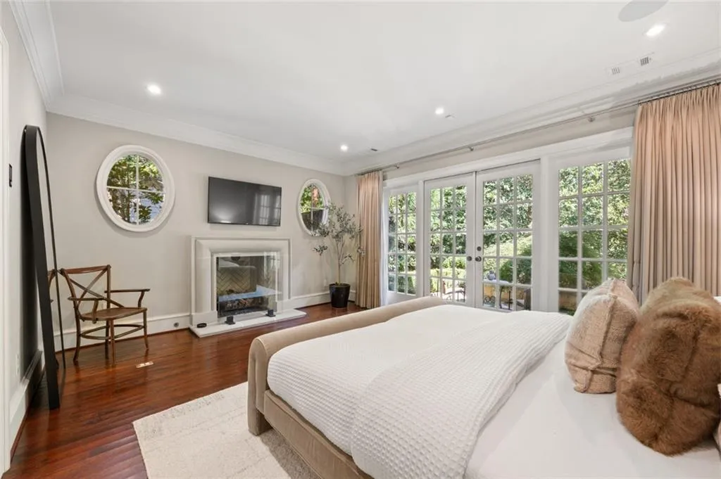 707 Darlington Road Ne, Atlanta, Georgia 30305, 4 Bedrooms Bedrooms, 0 ,3 BathroomsBathrooms,Residential,For Sale,707 Darlington Road Ne,7832256