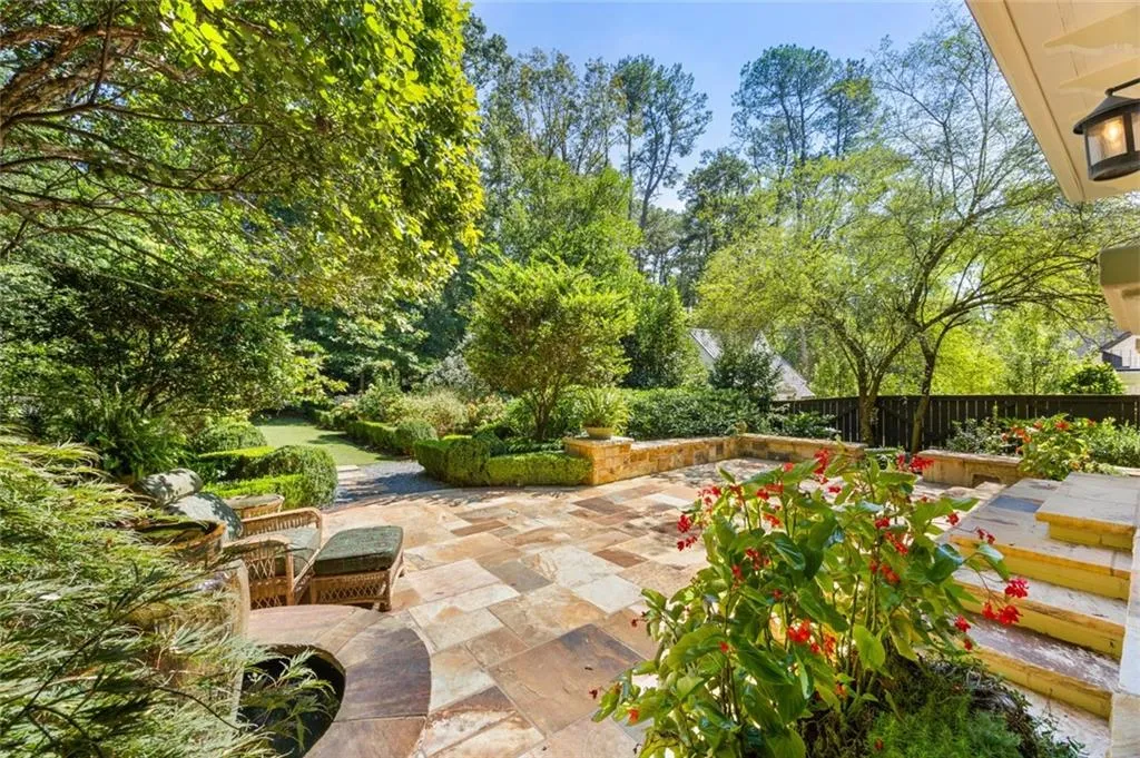 707 Darlington Road Ne, Atlanta, Georgia 30305, 4 Bedrooms Bedrooms, 0 ,3 BathroomsBathrooms,Residential,For Sale,707 Darlington Road Ne,7832256