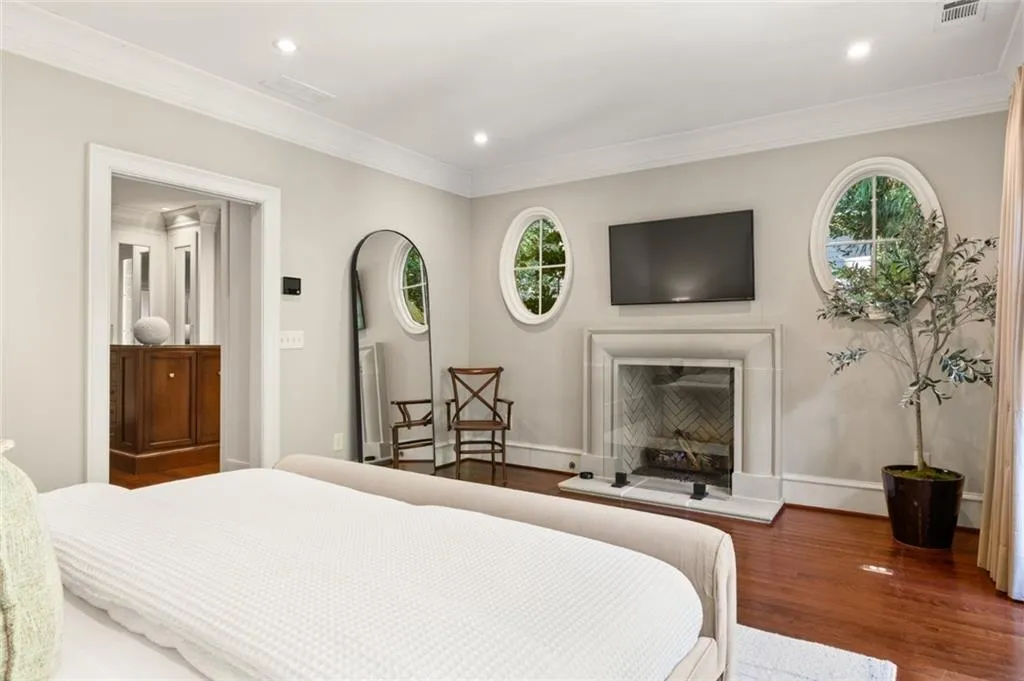 707 Darlington Road Ne, Atlanta, Georgia 30305, 4 Bedrooms Bedrooms, 0 ,3 BathroomsBathrooms,Residential,For Sale,707 Darlington Road Ne,7832256