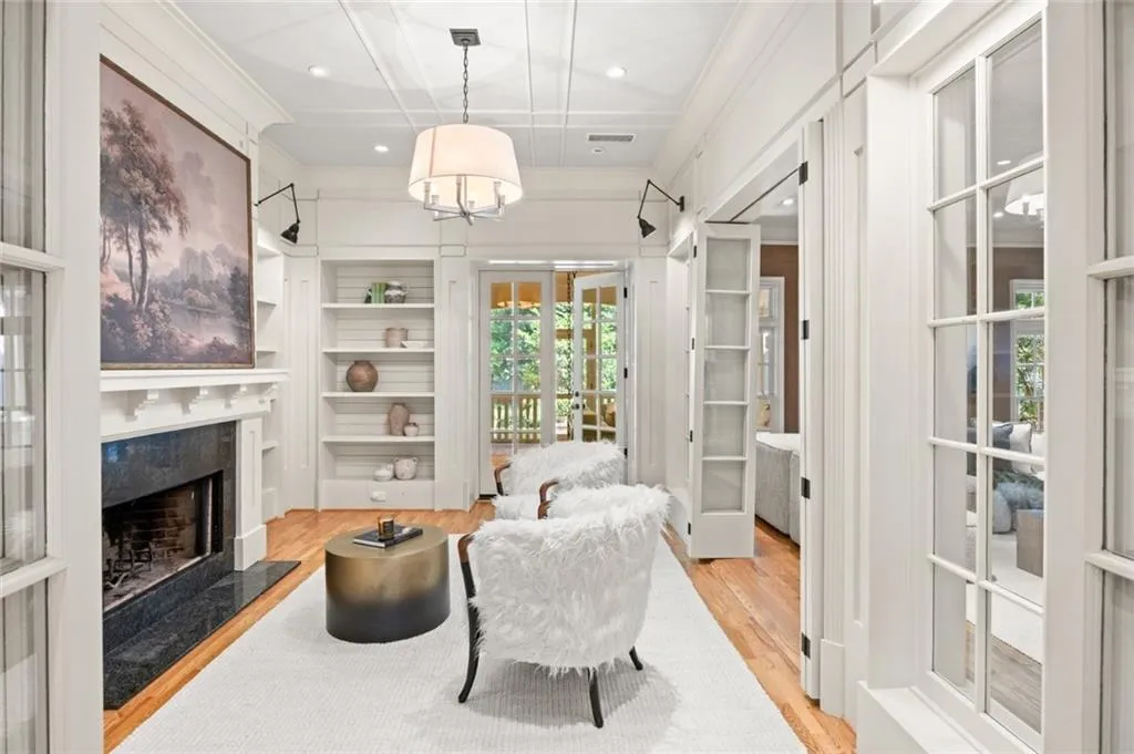 707 Darlington Road Ne, Atlanta, Georgia 30305, 4 Bedrooms Bedrooms, 0 ,3 BathroomsBathrooms,Residential,For Sale,707 Darlington Road Ne,7832256